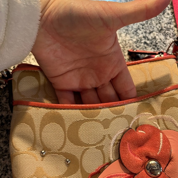 Coach Crossbody Bag - Picture 9 of 11